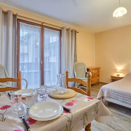T1 Bis Lumineux Avec Balcon, Parking, Et Wifi - 2 Personnes - Fr-1-841-63 * Barbotan-les-Thermes
